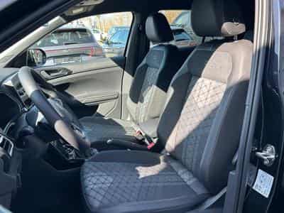 VW T-Cross 1.5 TSi 150 DSG R-Line (2026) - Photo 6