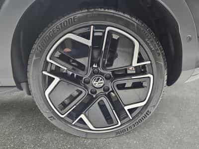 VW T-Roc 1.5 eTSi 150 DSG R-Line (2026) - Photo 6