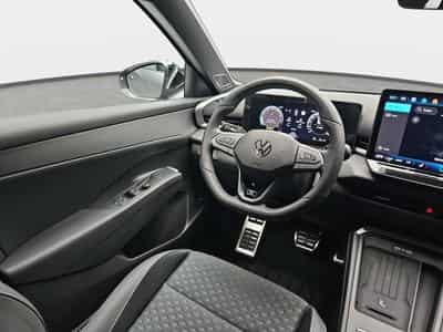 VW T-Roc 1.5 eTSi 150 DSG R-Line (2026) - Photo 8