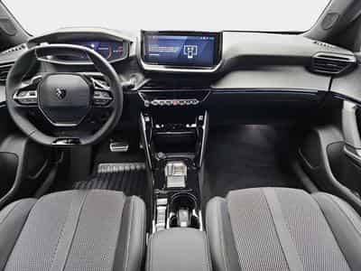 Peugeot 2008 1.2 Hybrid 145 E-DSC6 GT (2025) - Photo 6