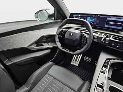 Peugeot 3008 1.2 Hybrid 145 E-DSC6 GT (2025) - Photo 8