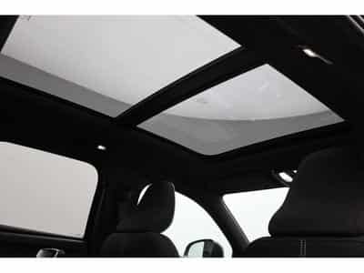 Volvo XC40 2.0 B4 MHD 197 Black Edition (2026) - Photo 9