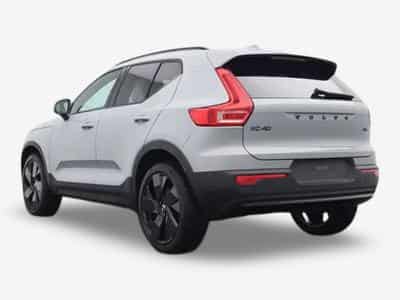 Volvo XC40 2.0 B4 MHD 197 Black Edition (2026) - Photo 4