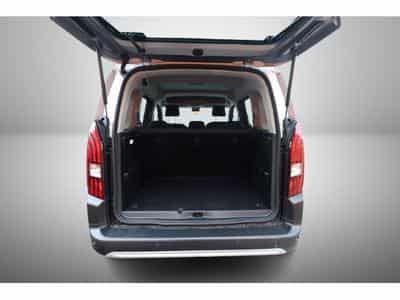 Peugeot Rifter 1.5 BlueHDI 130 EAT8 L1 GT (2026) - Photo 11