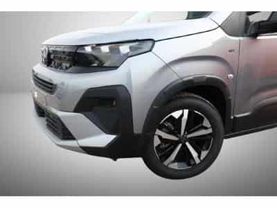 Peugeot Rifter 1.5 BlueHDI 130 EAT8 L1 GT (2026) - Photo 5