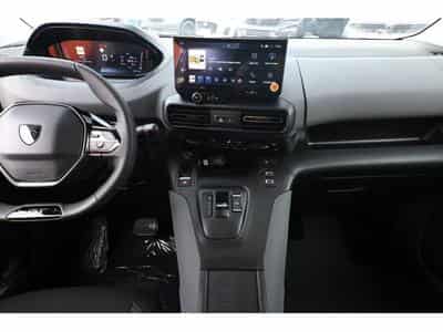 Peugeot Rifter 1.5 BlueHDI 130 EAT8 L1 GT (2026) - Photo 8