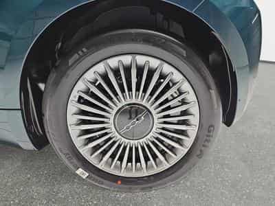 Fiat 500 1.0 Hybrid 65 Torino (2026) - Photo 6