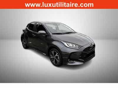 Toyota Yaris 1.5 VVT-i 116 Hybride Teamplayer (2026) - Photo 1