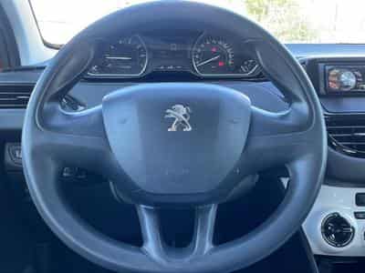 Peugeot 208 1.0 PURETECH LIKE 5P (2015) - Photo 11
