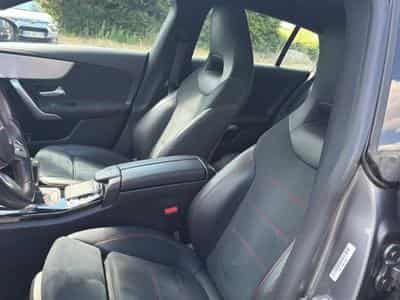 Mercedes CLA SHOOTING BRAKE 180 D 116 AMG LINE (2020) - Photo 12
