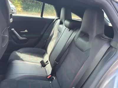 Mercedes CLA SHOOTING BRAKE 180 D 116 AMG LINE (2020) - Photo 14