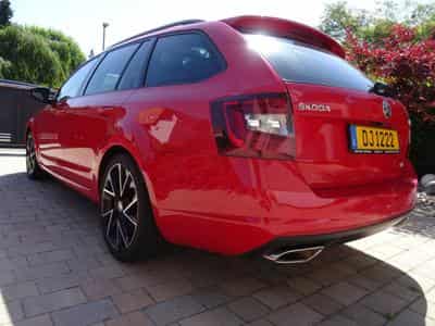 Skoda Octavia RS DSG (2019) - Photo 12