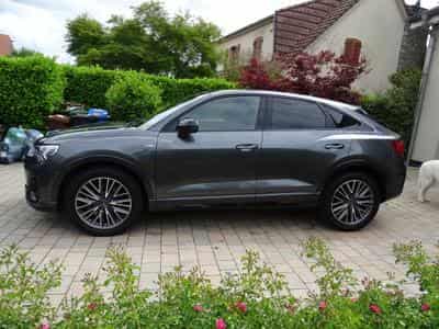 Audi Q3 Sportback S-Line 45 TFSI 245CV quattro S (2025) - Photo 9