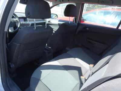 Opel Astra 1.7 CDTI (2007) - Photo 11