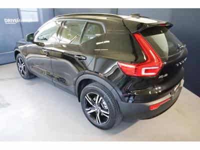 Volvo XC40 Plus (2025) - Foto 3