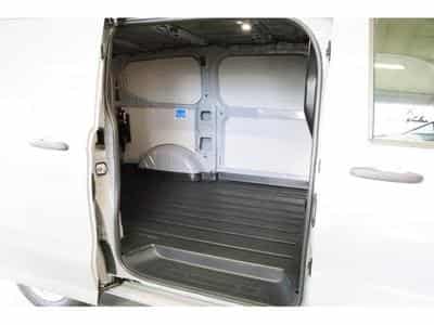 VW T7 Fourgon Court (2025) - Foto 11