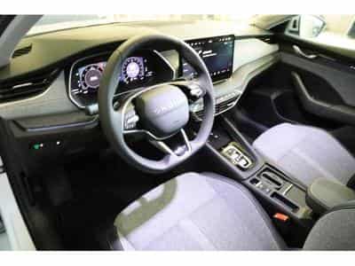 Skoda Octavia Selection (2025) - Foto 12