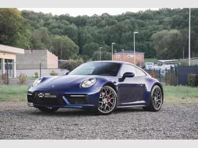 Porsche 911 Carrera 4S - SportDesign – Toit Carbone – Bleu Gentiane – Ap (2019) - Foto 2