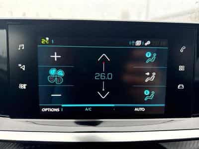 PEUGEOT 208 e-208 136ch Allure (2022) - Photo 10