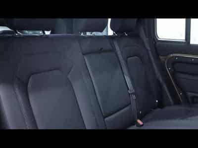 Land-Rover Defender 110 D250 X-Dynamic SE AWD Auto (2026) - Foto 14