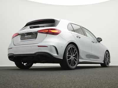 Mercedes A 200 d Multi+Kamera+Distr+Night+19" (2025) - Photo 9