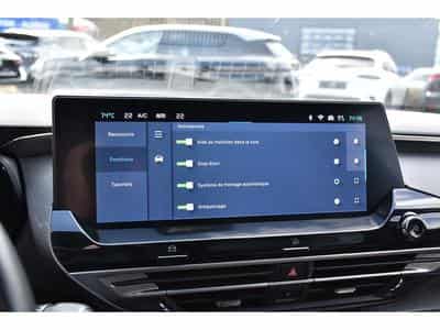 Citroën C5 X 1.2 130 PLUS EAT8 CUIR ACC HUD LANE 1° MAIN (2024) - Foto 13