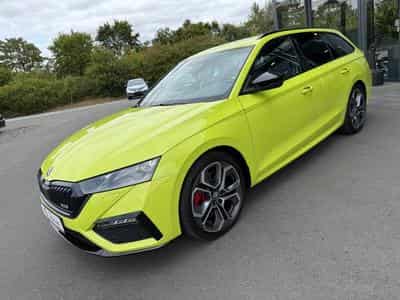 Skoda Octavia Octavia 2,0TSi Kombi RS Pano 19" Leder Massage (2022) - Foto 1
