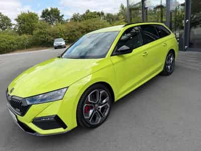 Skoda Octavia Octavia 2,0TSi Kombi RS 19" HUD DCC Matrix Colum (2023) - Foto 1