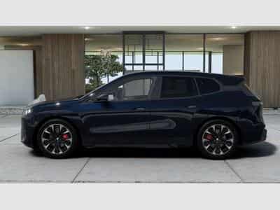 BMW iX xDrive45 (2026) - Photo 2
