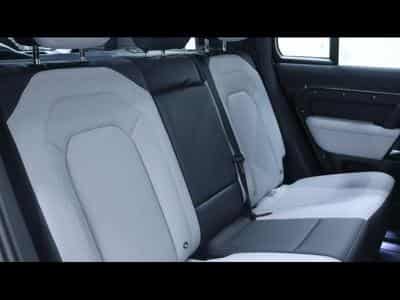 Land-Rover Defender D350 X-Dynamic HSE (2026) - Foto 14