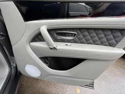 Bentley Bentayga 4.0 V8 Diesel 4WD Autom.Mulliner (2018) - Photo 13