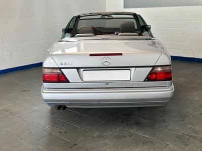 Mercedes E 320 AMG Line - W124 (1995) - Photo 4