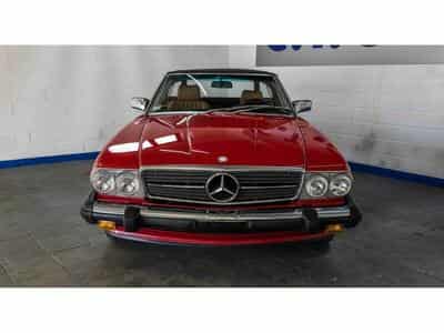 Mercedes SL 560 R107 (1987) - Photo 3