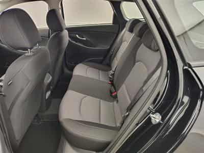 Hyundai i30 Combi 1.0 T-GDi DCT Twist NAVI / FULL LED / CAMERA (2026) - Photo 13
