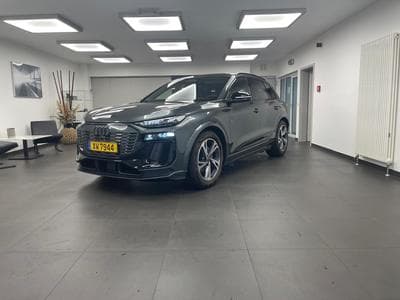 Audi Q6 e-tron S line 252 CH / 185 kW (2025) - Photo 1