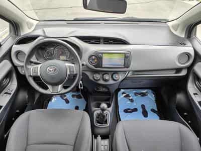 Toyota Yaris 1.3 VVT-I GPS BLUETOOTH CLIMATISATION (2016) - Photo 10