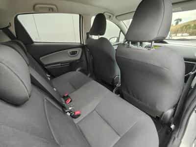 Toyota Yaris 1.3 VVT-I GPS BLUETOOTH CLIMATISATION (2016) - Photo 8
