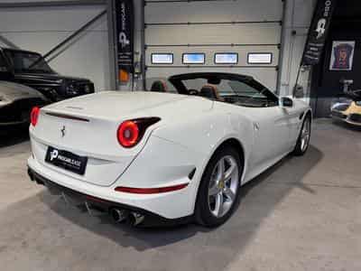 Ferrari California California T / 3.9 V8 / 4-Sitzer / (2015) - Photo 13