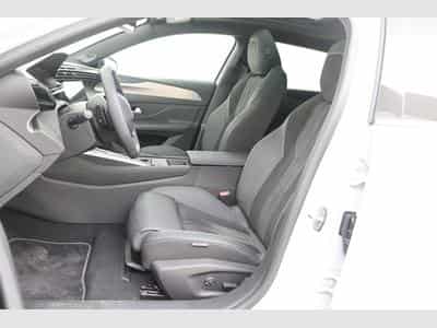 Peugeot E-408 GT (2026) - Photo 12