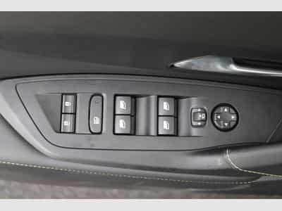 Peugeot E-408 GT (2026) - Photo 14