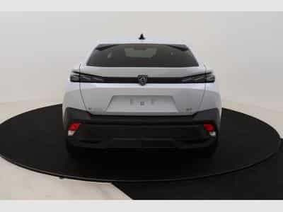 Peugeot E-408 GT (2026) - Photo 7