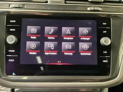 VW Tiguan R-Line+DSG+PHEV+Black-Style+Pano+AHK+RearView (2023) - Foto 13