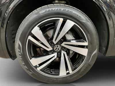 VW Touareg R-Line+V6+TDI+4M+IQ-Drive+P.Travel+Pano+Stand-H.+Luft. (2025) - Foto 8