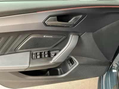 Cupra Leon ST+VZ+PHEV+DSG+Pure-Perf.+Prog.-Design+Int.-Drive+AHK (2025) - Foto 14