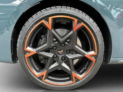 Cupra Leon ST+VZ+PHEV+DSG+Pure-Perf.+Prog.-Design+Int.-Drive+AHK (2025) - Foto 8