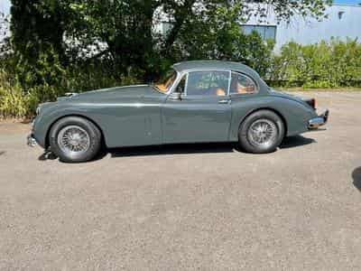 Jaguar XK 150 FHC 3.4 | Komplett restauriert (1958) - Photo 10