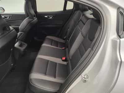Volvo S60 2.0 B3 MHE R-Design Geartronic NAVI / PANO/ H-KARDON / JA 19 (2022) - Photo 14