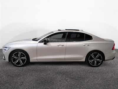 Volvo S60 2.0 B3 MHE R-Design Geartronic NAVI / PANO/ H-KARDON / JA 19 (2022) - Photo 3