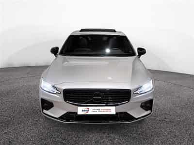 Volvo S60 2.0 B3 MHE R-Design Geartronic NAVI / PANO/ H-KARDON / JA 19 (2022) - Photo 4