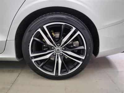 Volvo S60 2.0 B3 MHE R-Design Geartronic NAVI / PANO/ H-KARDON / JA 19 (2022) - Photo 6